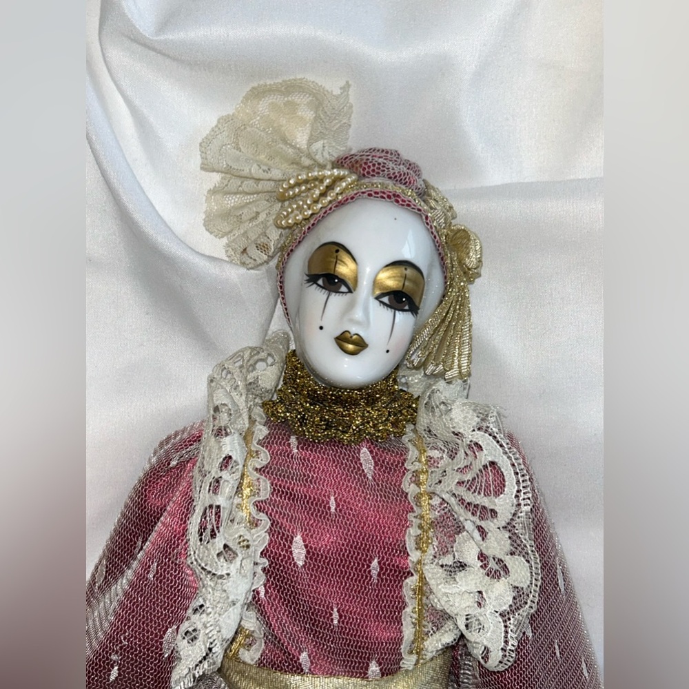 🤡Vintage Porcelain Pierrot Clown Doll